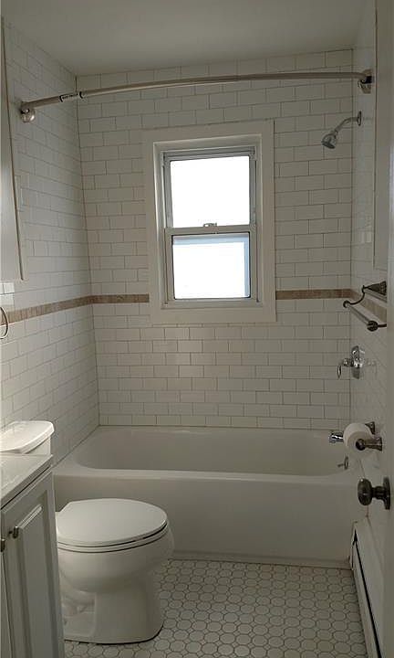 2nd image of 47 Park St