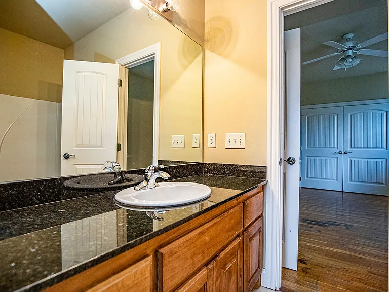 605 Tunbridge Dr — Photo 14