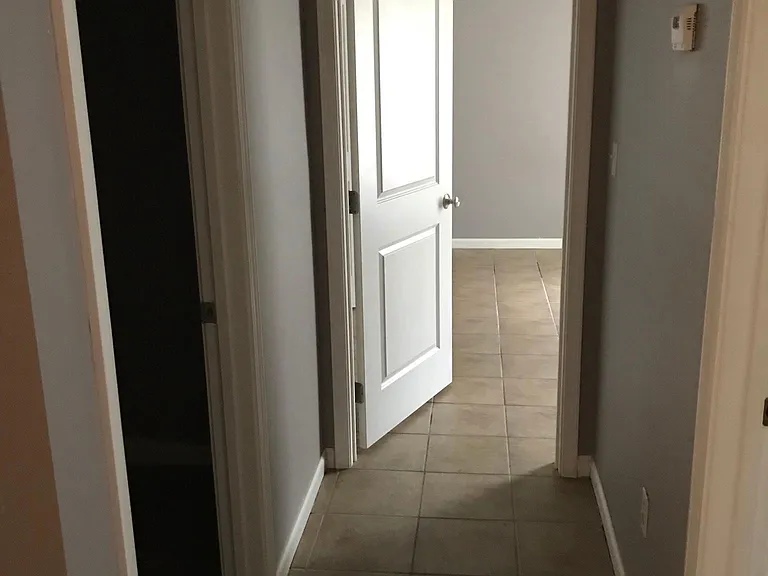 43175 Remington Dr — Photo 10