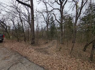 230 Commander Dr, Mabank, TX 75156