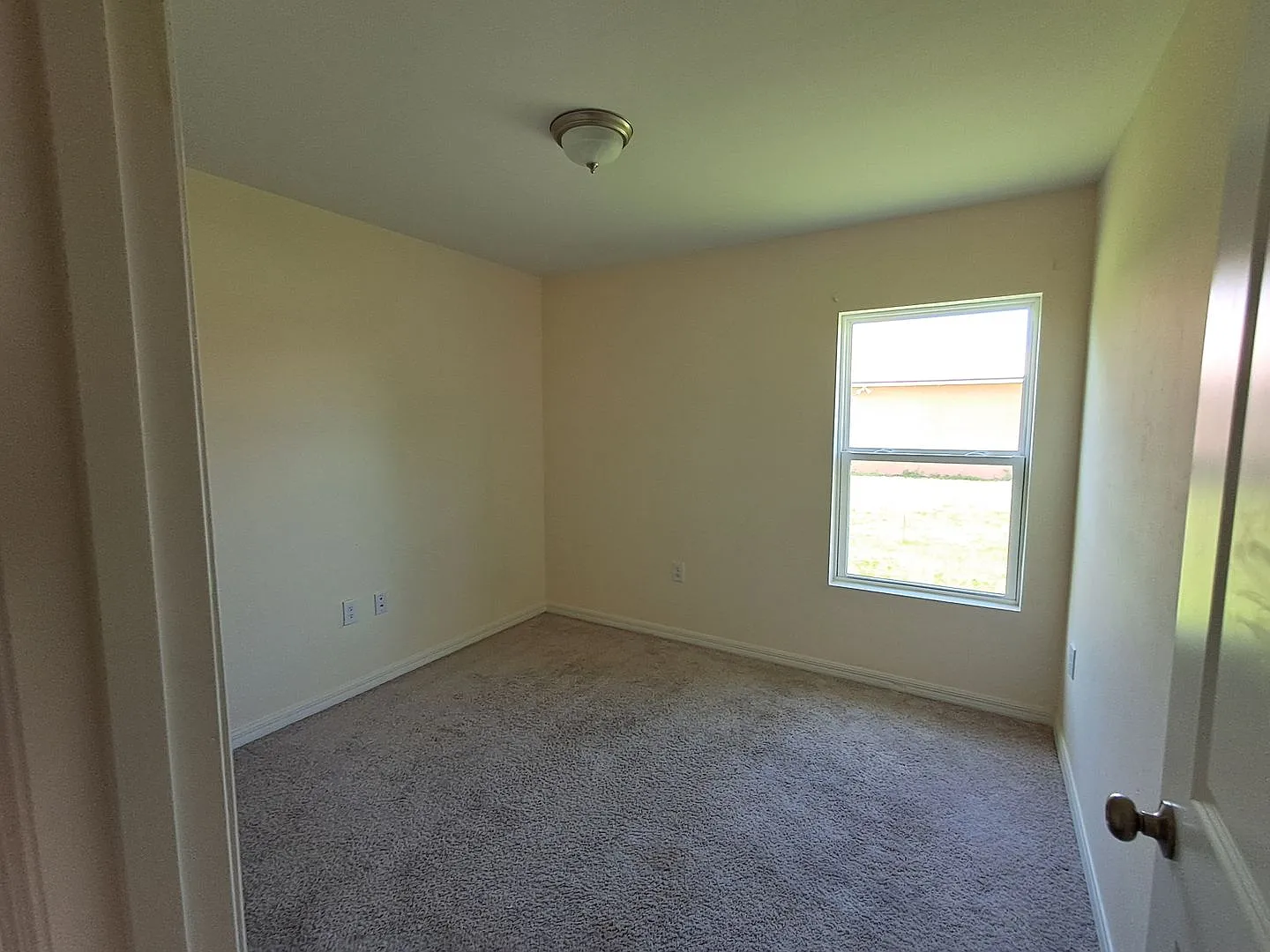 3/2 Single Family Home — Photo 4