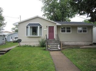 912 Elk St, Sabula, IA 52070