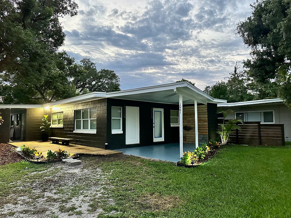 1st image of 1061 Kelly Pl