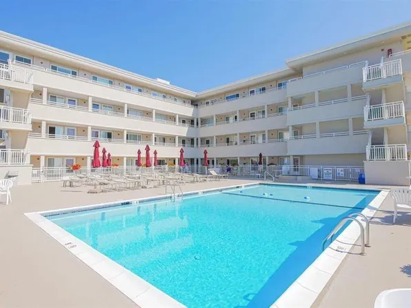 5300 Boardwalk Unit 107, Ventnor, NJ 08406