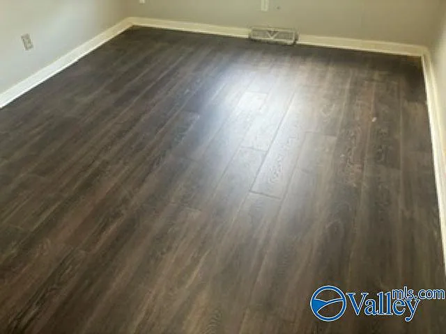 2416 Redmont Rd NW — Photo 10