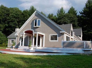 11 Marilyn Park Dr, Hampstead, NH 03841