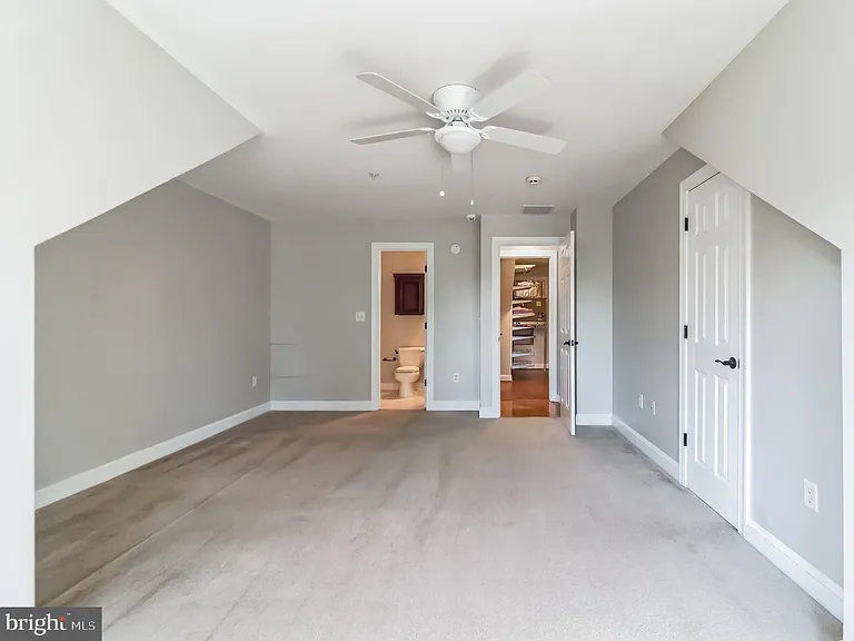 2270 S Garfield St #4 — Photo 17