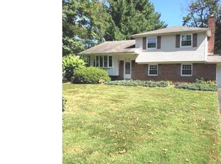 2115 Garden Ave, Warrington, PA 18976