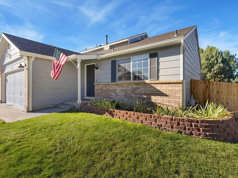 1468 Cedarwood Dr — Photo 1