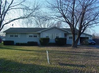 2505 Regan Rd, Joliet, IL 60431