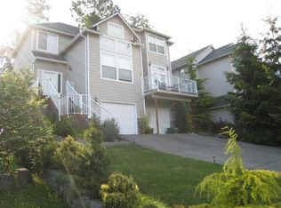 121 42nd St, Bellingham, WA 98229