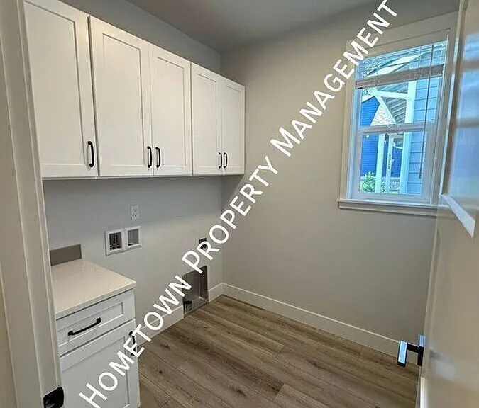 2629 43rd Ln SE — Photo 6