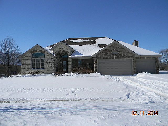 1st image of 19900 Golden Oak Ln