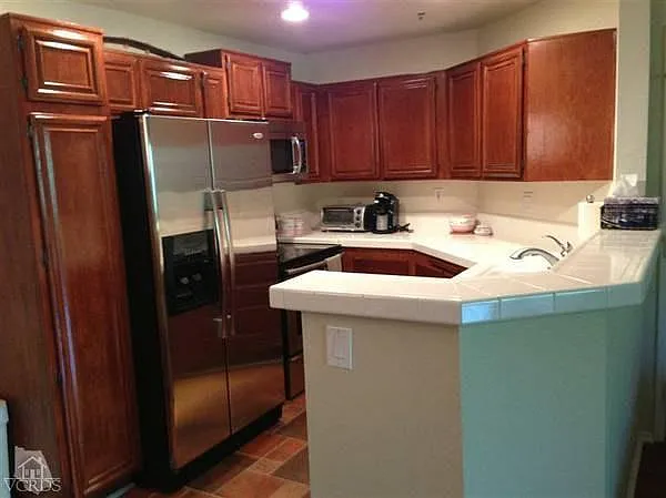 697 Sutton Crest Trl #111 — Photo 8