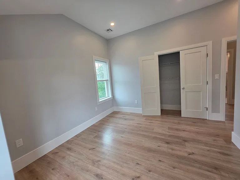 15 Holton St #1A — Photo 7