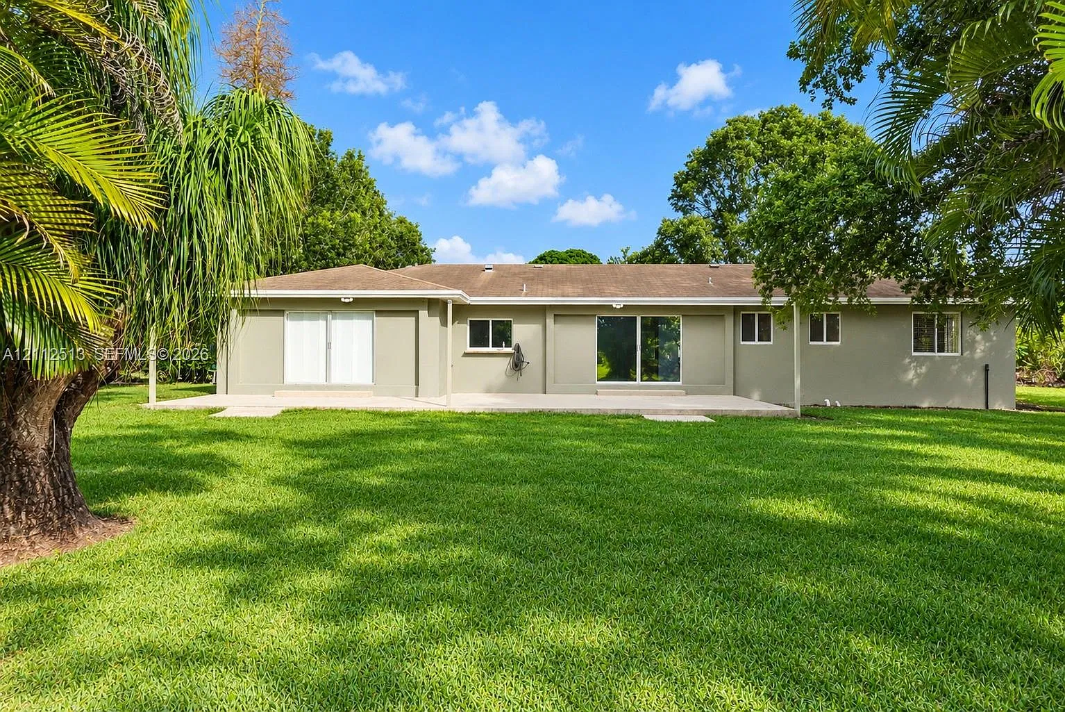 3 bed, 2.5 bath, 2229 sqft, $3,800 — Photo 3