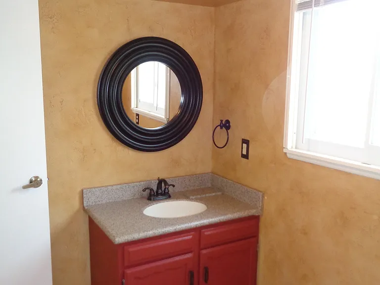 681 Garnet Ave — Photo 8