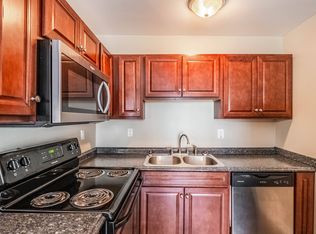 401 Lenoir Rd APT 104, Morganton, NC 28655