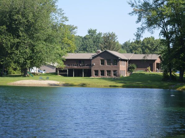 10133 W Allen Rd, Fowlerville, MI 48836