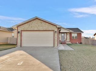 603 E Shade St, Andover, KS 67002