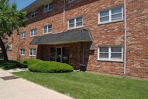 1st image of 5920 W 55th St APT 102
