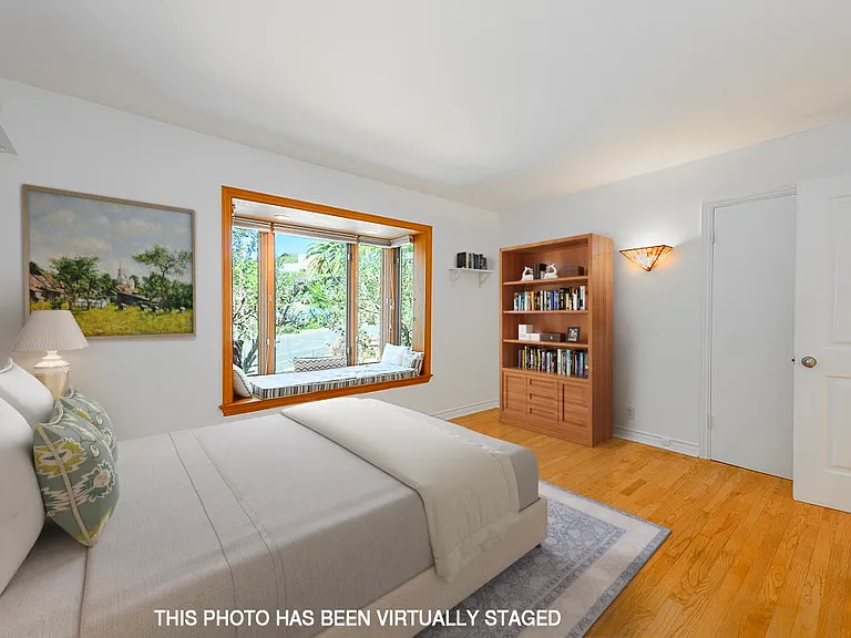 Bedroom 3 (virtually staged)