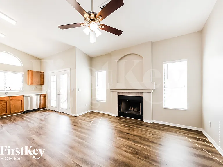 14919 W Honeysuckle Ln — Photo 6