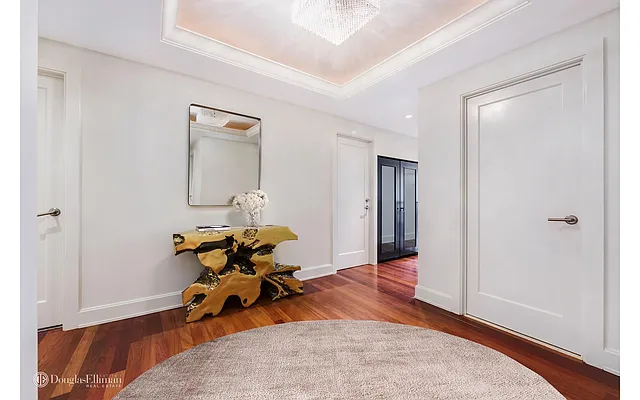 Rented by Douglas Elliman | media 18