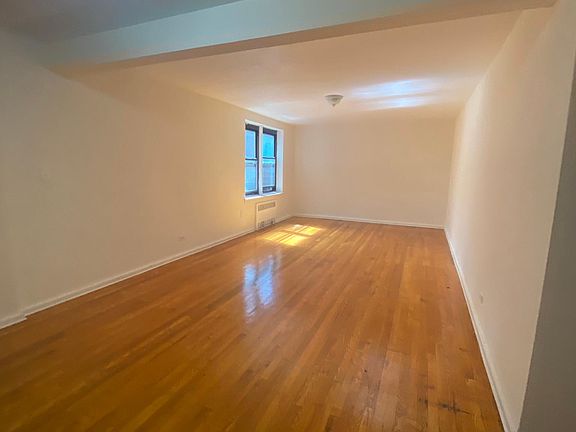 5th image of 21610 77th Ave Floor 5