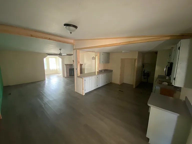 3549 Green Acre Way — Photo 9