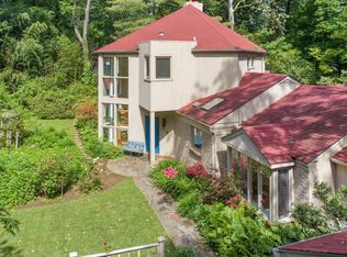 335 Oak Ter, Wayne, PA 19087