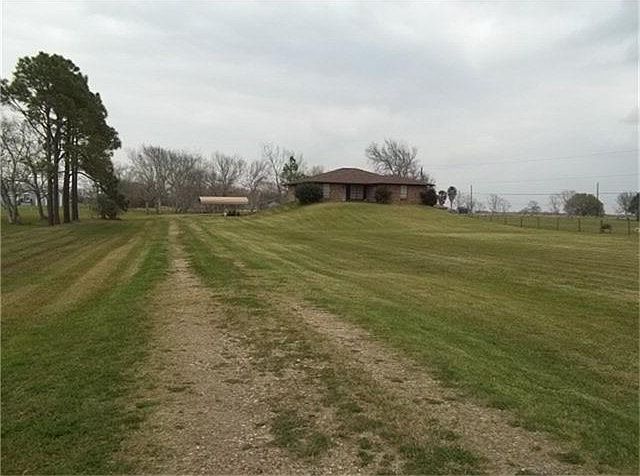 1st image of 3721 County Road 211
