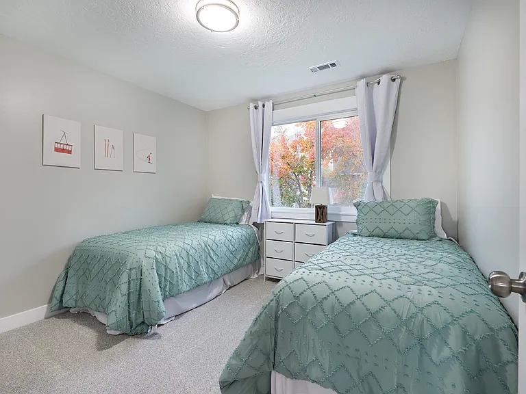 9185 S Quail Hollow Dr — Photo 19