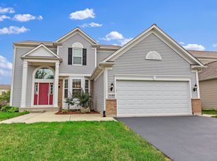 3588 Lexington Ln, Carpentersville, IL 60110