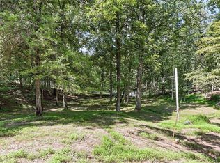 6495 Julian Rd #3, Gainesville, GA 30506