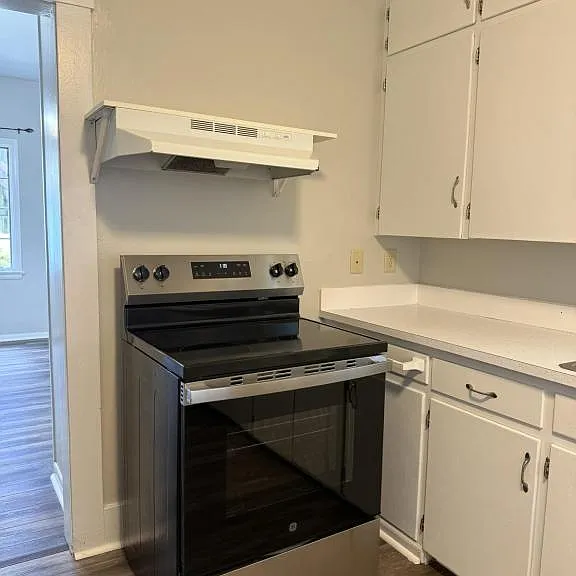 628 E Bowman St — Photo 11