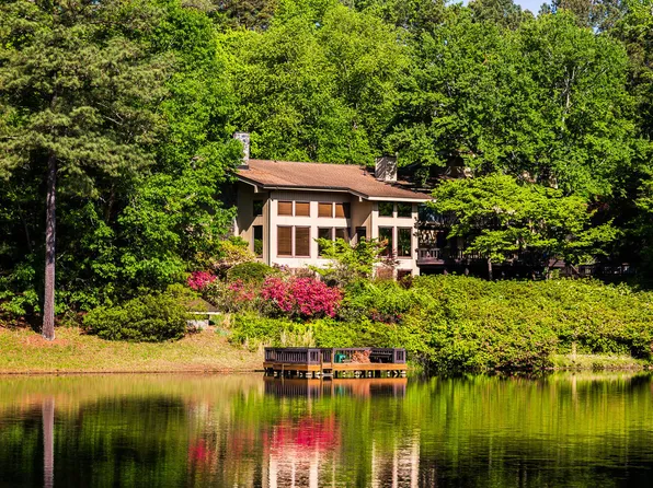 10305 Old Creedmoor Rd, Raleigh, NC 27613