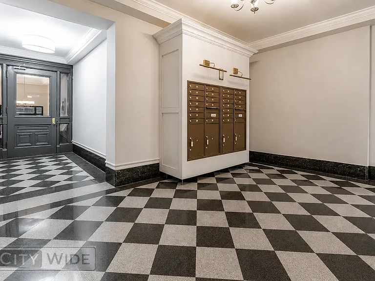 26 E 91st St #5D — Photo 7