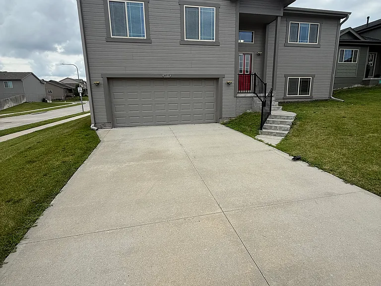 14555 Gilder Ave — Photo 1
