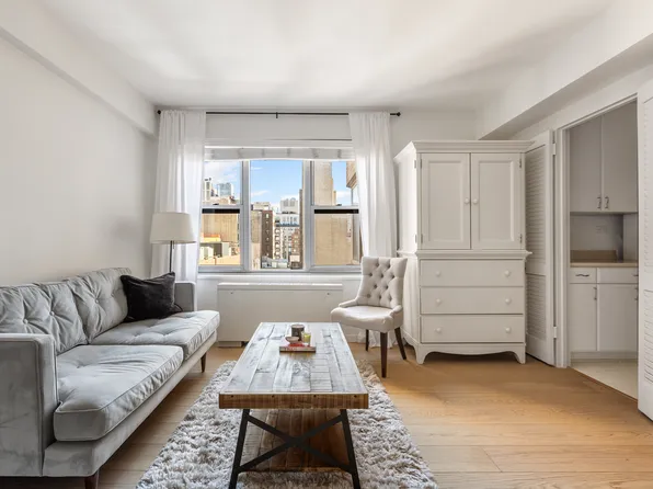 175 West 13th Street image 1 of 9