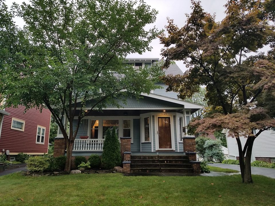 1st image of 1649 Belle Ave