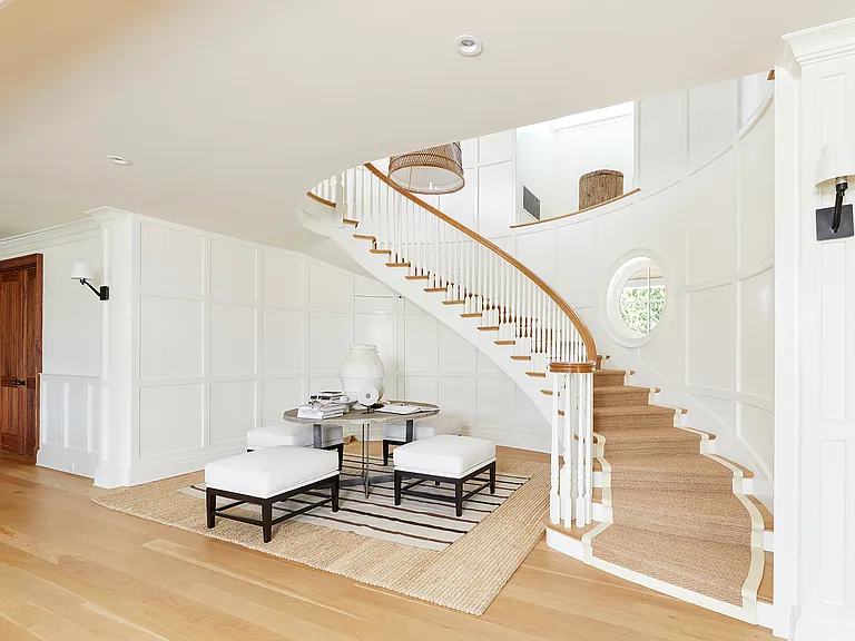 100 Crescent Ave — Photo 12