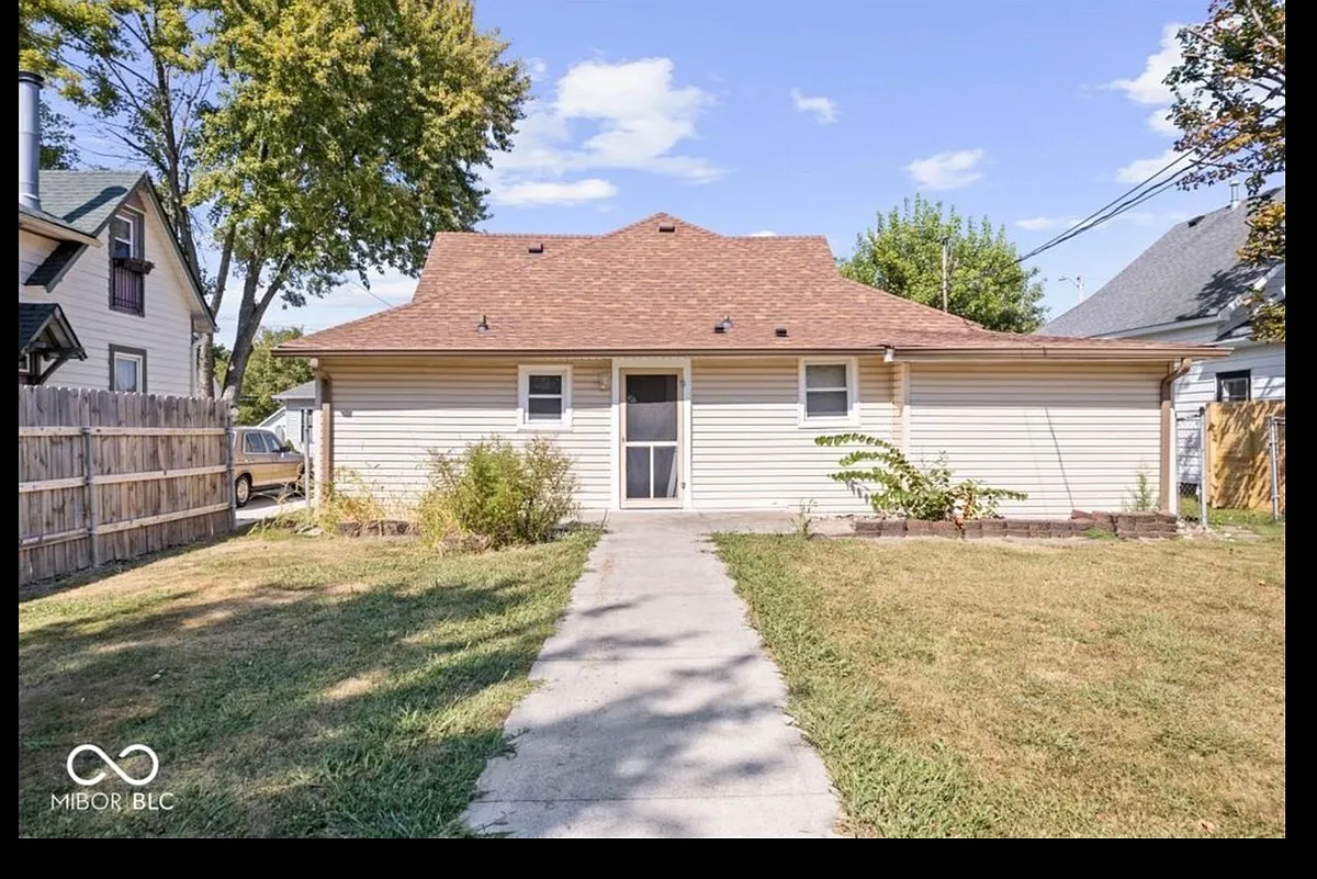 Building Photo - 409 W Wiley St