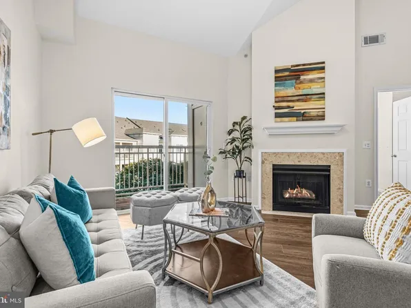 9480 Virginia Center Blvd Unit 424, Vienna, VA 22181