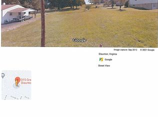 315 Gray Ave #227, Staunton, VA 24401