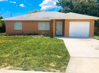 7720 17th Street Ct E, Sarasota, FL 34243