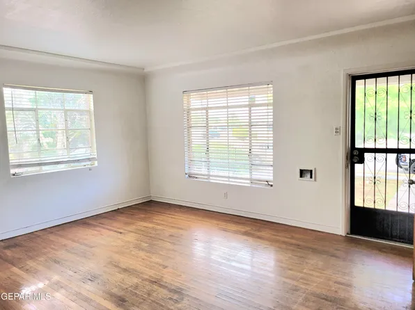 405 Barcelona Dr, El Paso, TX 79905