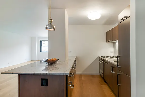 Sold by Compass | media 7