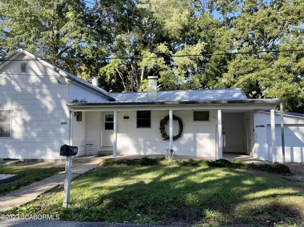 203 N Market St, Chamois, MO 65024