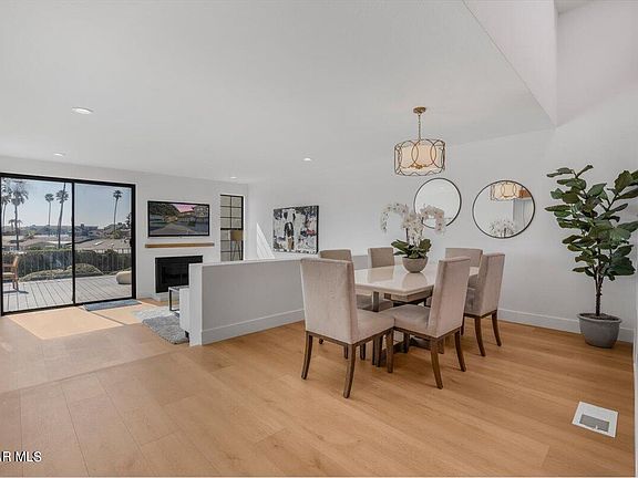3rd image of 2335 Vina Del Mar